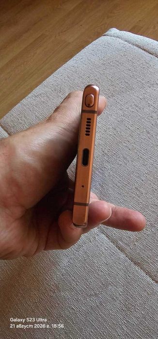 Продавам Samsung Galaxy Note 20
