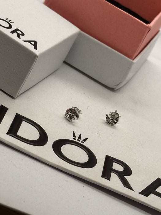 Пандора обеци Pandora