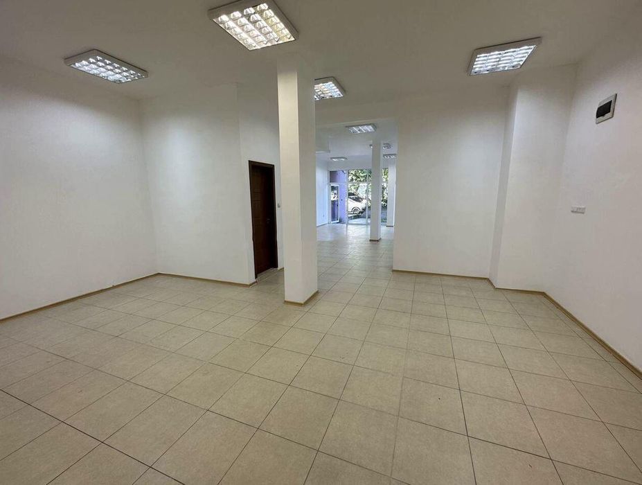 Магазин, под наем, ж.к Славейков