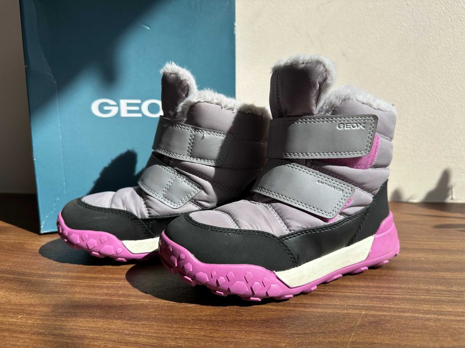 Зимни обувки / ботуши / апрески Geox TREKKYUP в сиво, размер 29