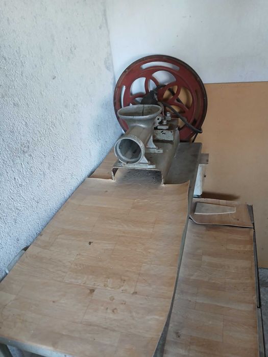 Машина за мелене на месо