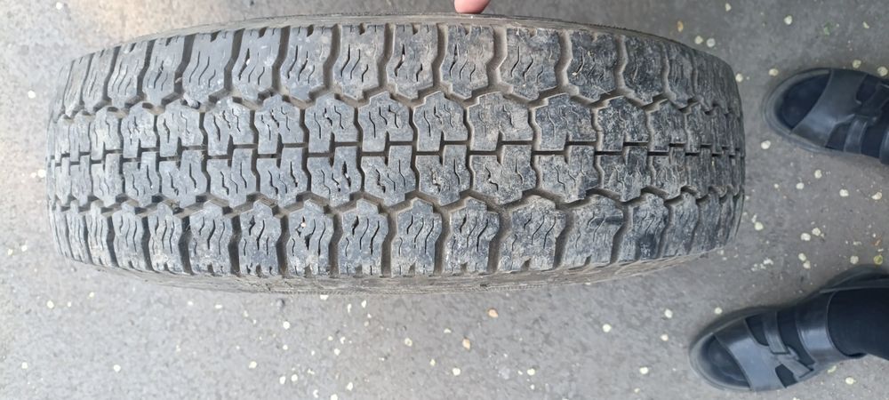 Шины на автомобиль