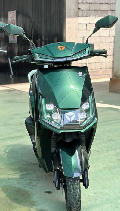 Yadea T5 qora kafolatlangan