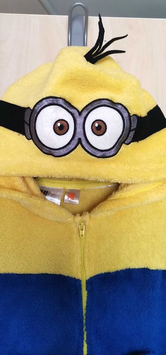 Salopetă pijama plus copii H&M Minions mărimea 134/140 8–10ani ca noua