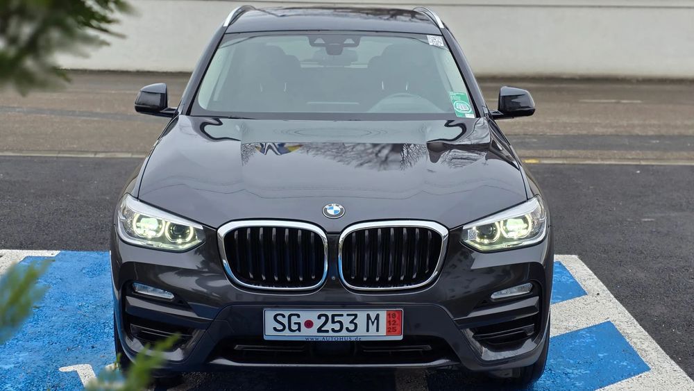 BMW X3 BMW X3 xDrive 20d | 190 CP | 2019 | Innovation Package | HUD | Driving