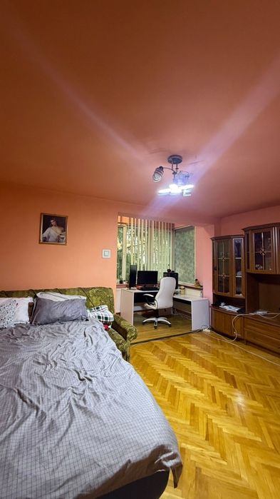 Apartament cu 3 cameră