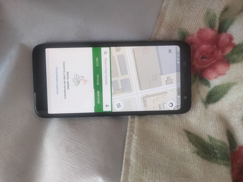 Samsung телефон в хорошем состояний