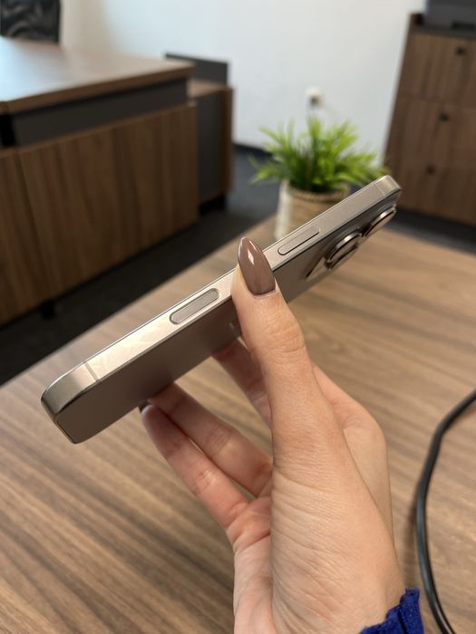 Iphone 16 pro 1 г. Гаранция