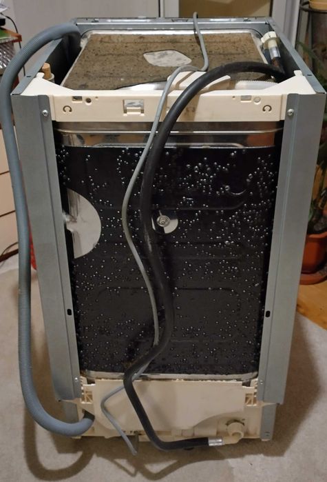 Съдомиялна Electrolux ESL43020 (за ремонт)