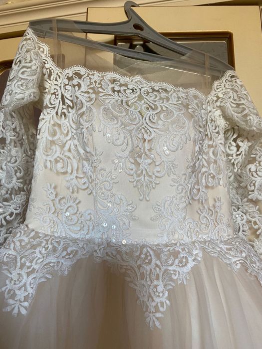 Свадебное платье