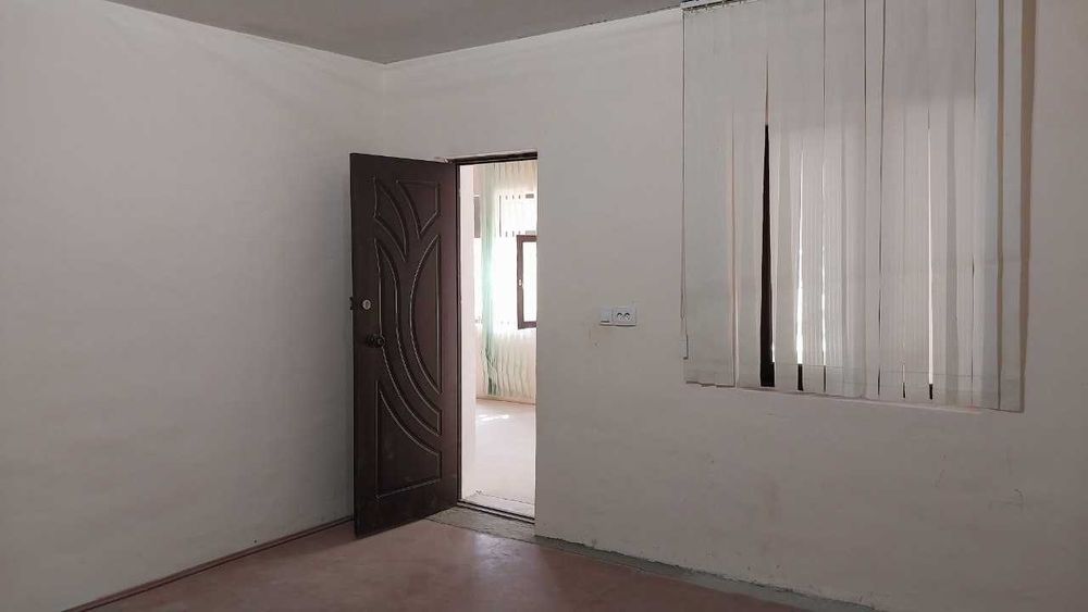 Срочно уй 2,2 сотих 3 хона, 35000