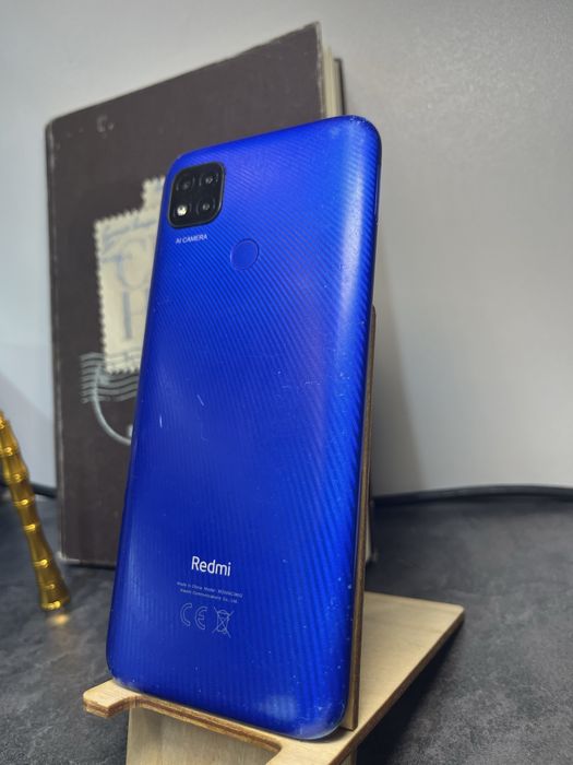 самсунг а50 в хорошем состояний.