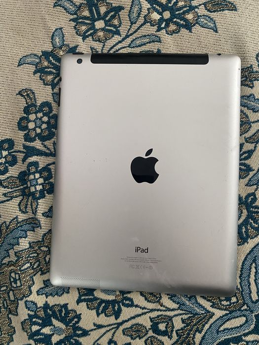 Ipad 4 не работает кнопка домой и нету зарядки остально все работает