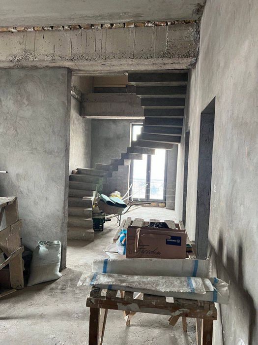 Продаётся квартира в новостройке Ракат Махалла Яккасарай район