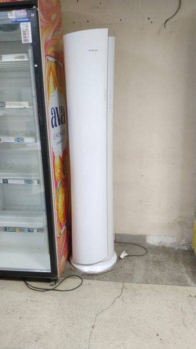 Продам  кондиционер напольный