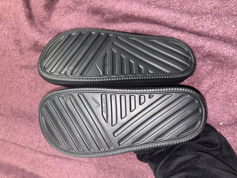 Papuci Nike 40-41 Noi Negru Negri