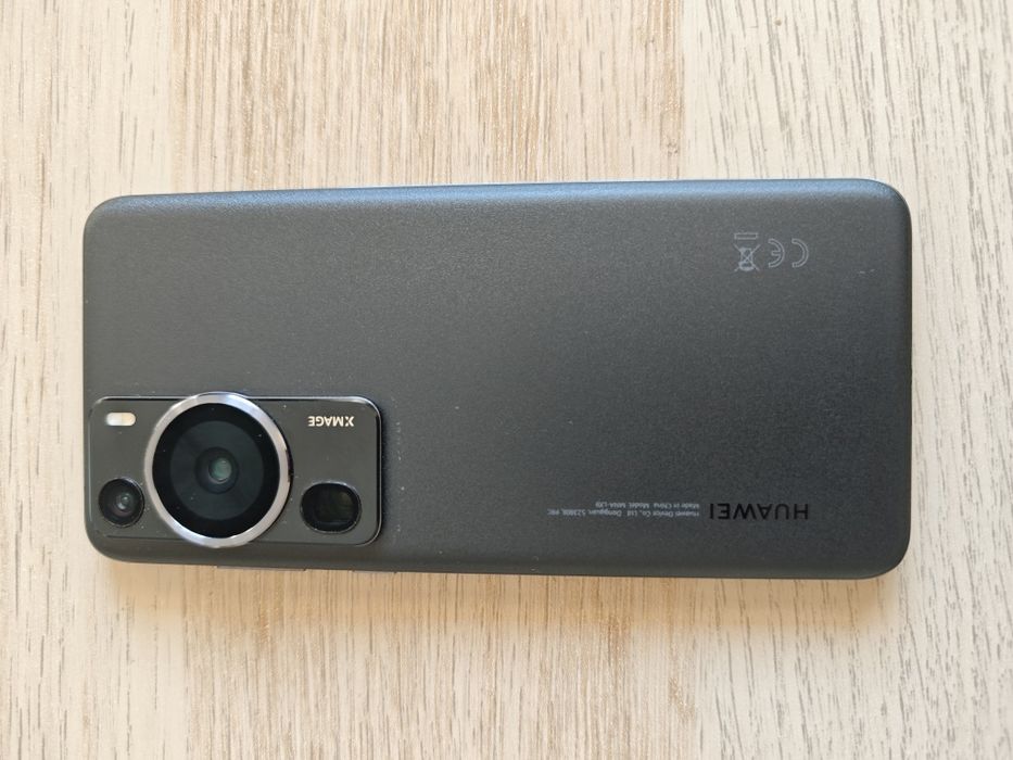 Huawei P60 Pro + Аксесоари