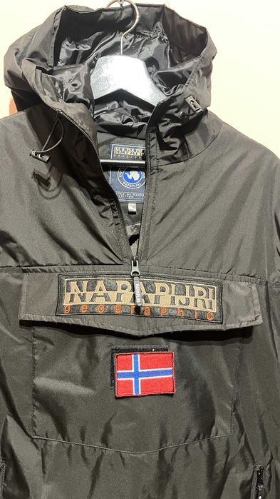 Napapijri дебела ветровка