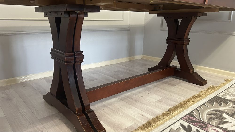 мыкты стол сатылады