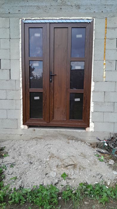 Usi și geamuri  pe comanda!!