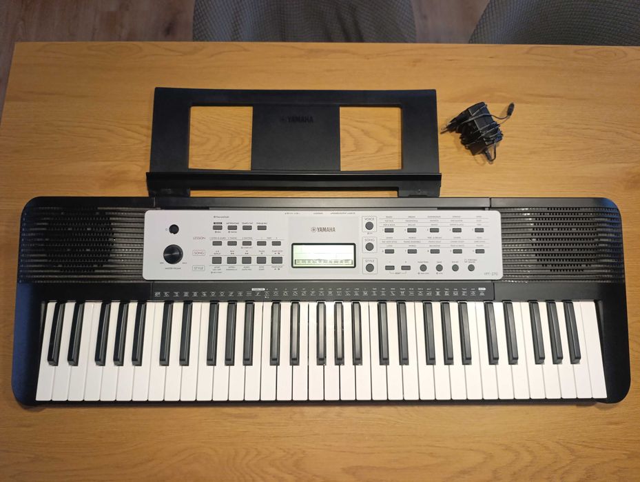 Синтезатор Yamaha YPT-270