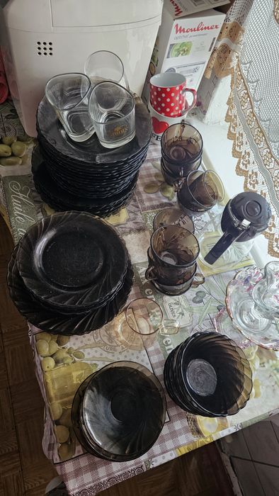 Продам набор каленной посуды
