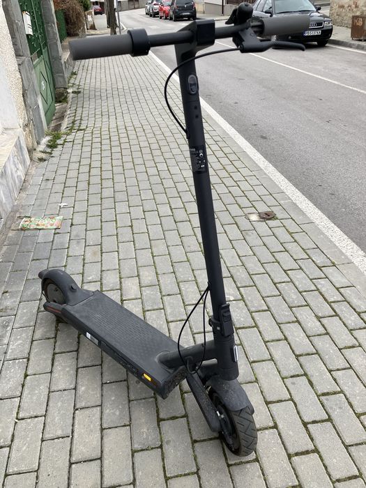 Електрическа тротонетка NAVEE S65C