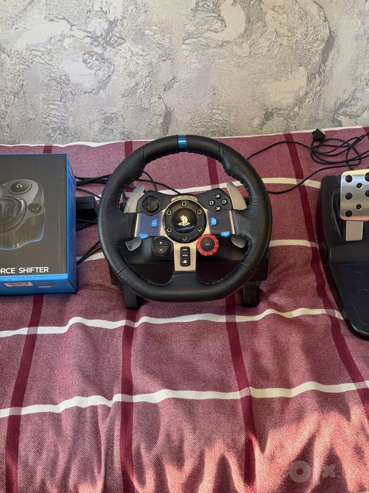 Logitech G29 + Driving Force Shifter + педали — идеальное состояние