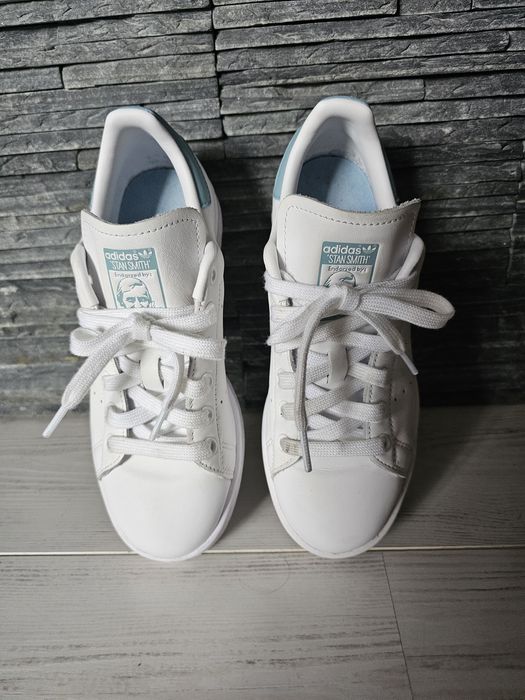 Vind adidași Adidas Stan Smith