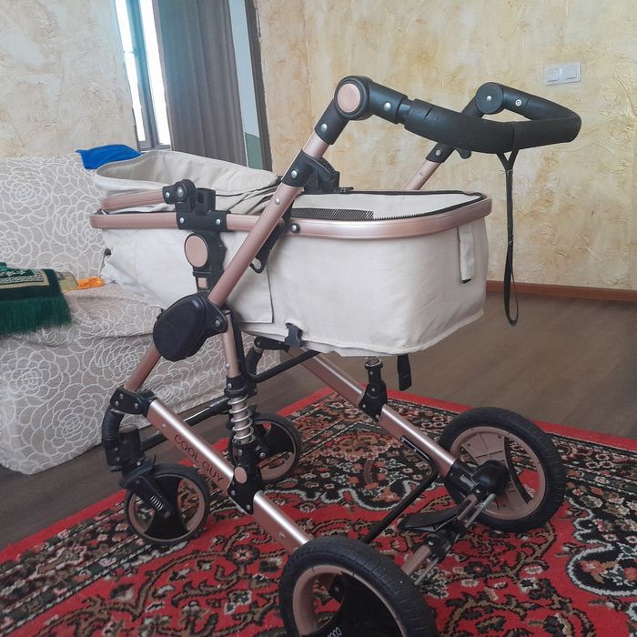 Коляска почтый новый