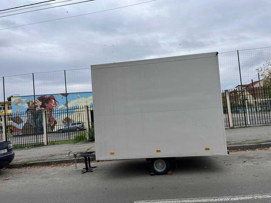 Închiriere rulotă cafea — complet echipată (termen lung)