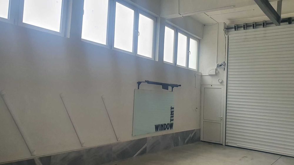 Дава се под наем Магазин в Благоевград, Освобождение - 135 кв.м за 510 € - Снимка #1