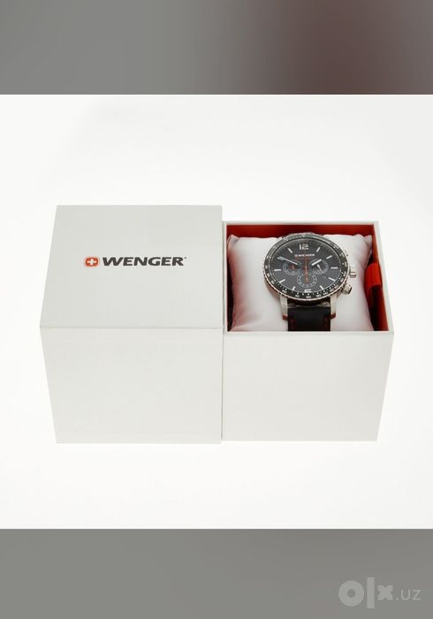 Швейцарские часы, Wenger Roadster Black Night