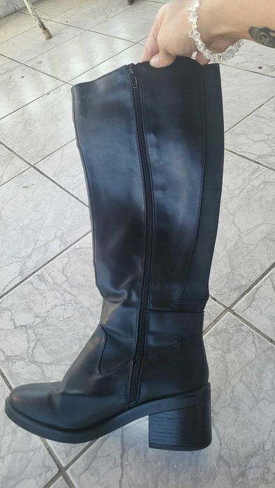 Нови дамски ботуши