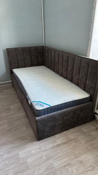 Продам детскую кровать