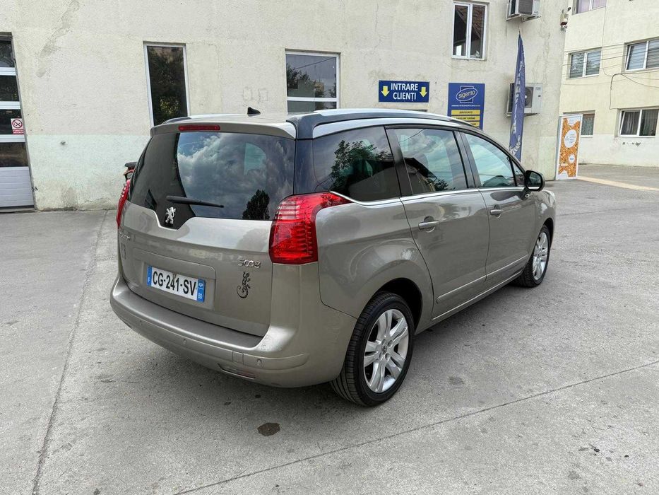 peugeot 5008 7 locuri