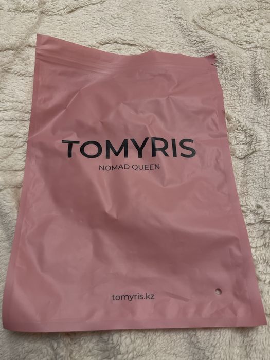 Продам новые утягивающие боди