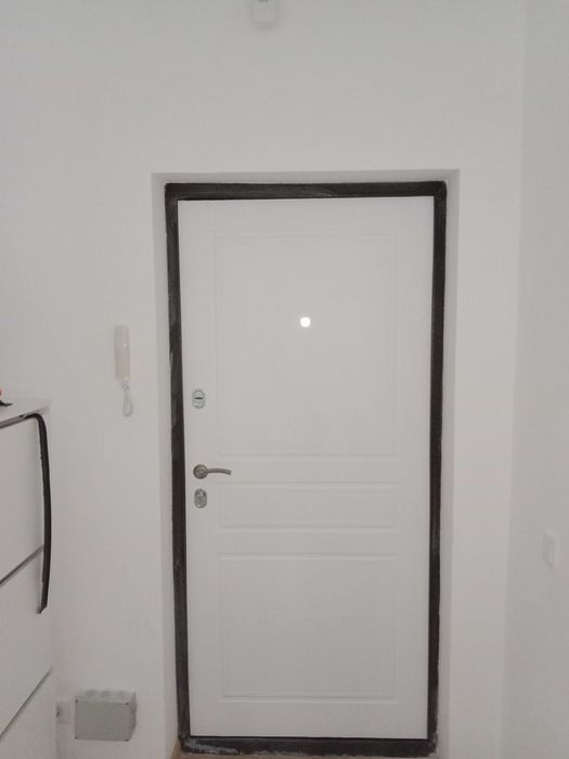 Покраска дверей качественно