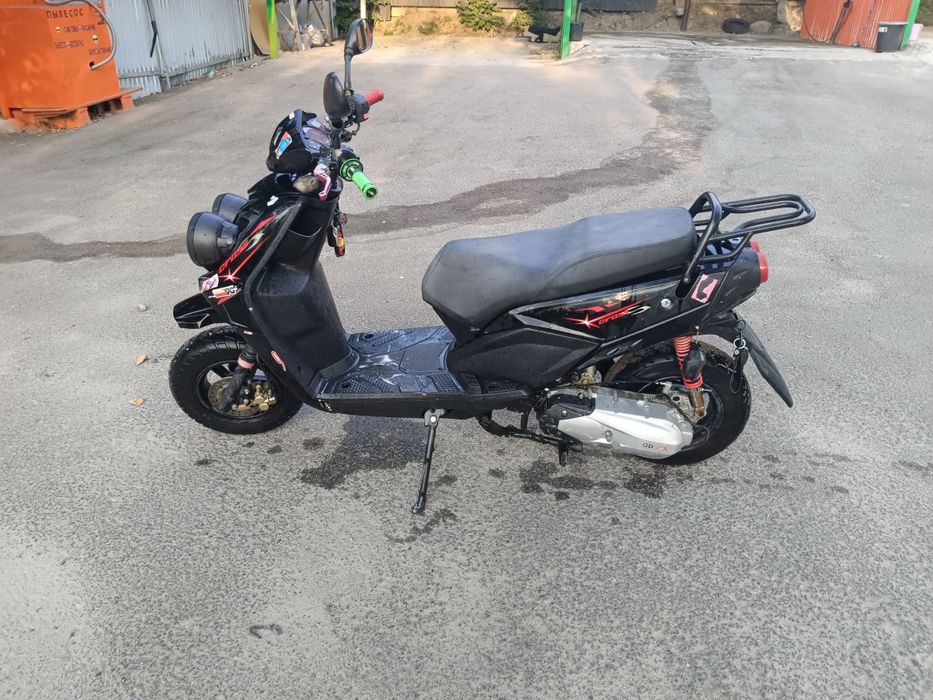 Продам бумер срочно