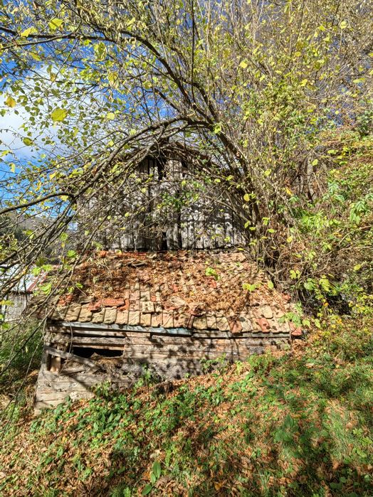 продавам селскостопанска постройка