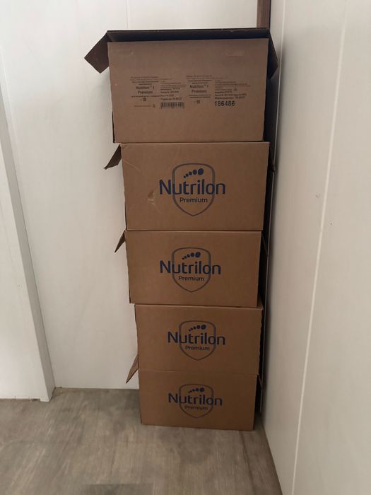 Nutrilon premium 1/. 350гр 29 шт есть