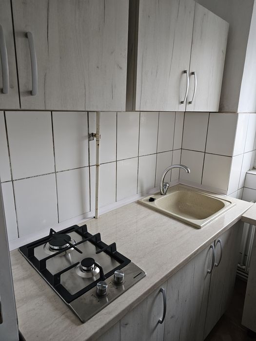 Garsoniera de inchiriat sau de vănzare  centru