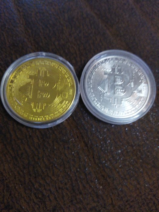 Монета смотри фото,биткоин