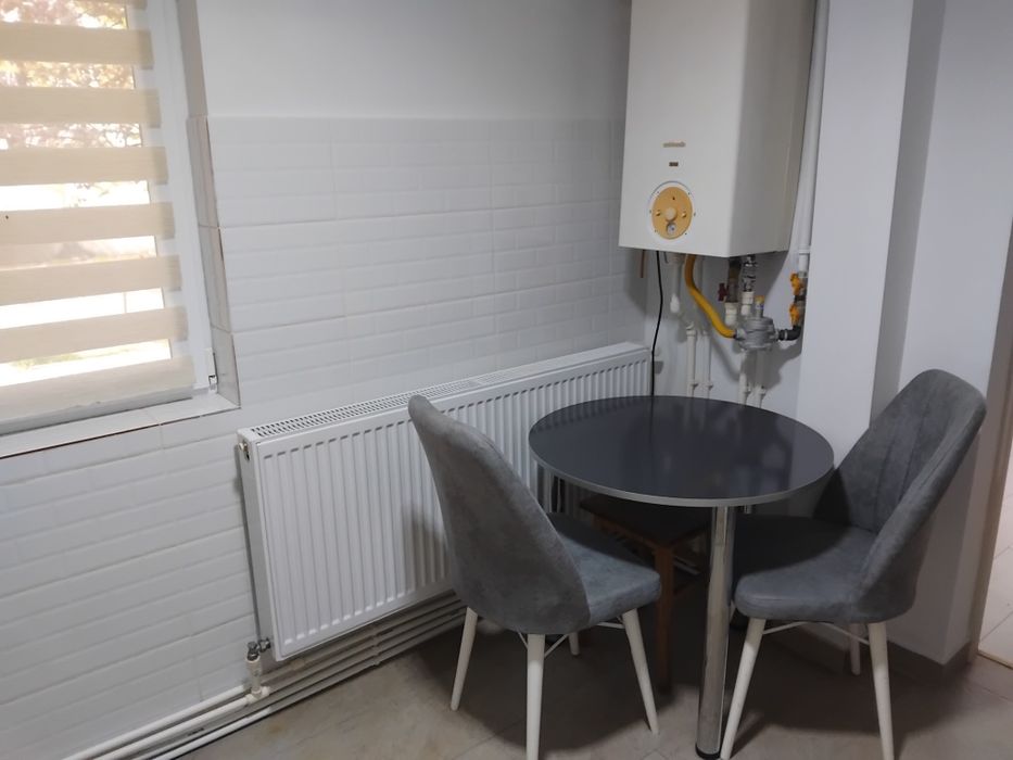 Vând apartament cu 2 camere