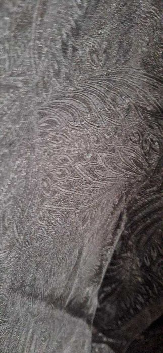 rochie de seara matase neagra 48-50  bonus sandale negre pret 150 lei