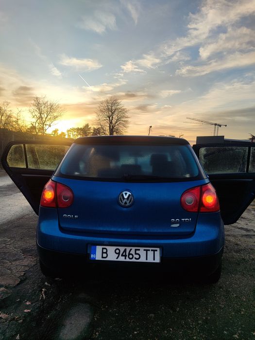 Голф 5  2.0 TDI  2004 г.
