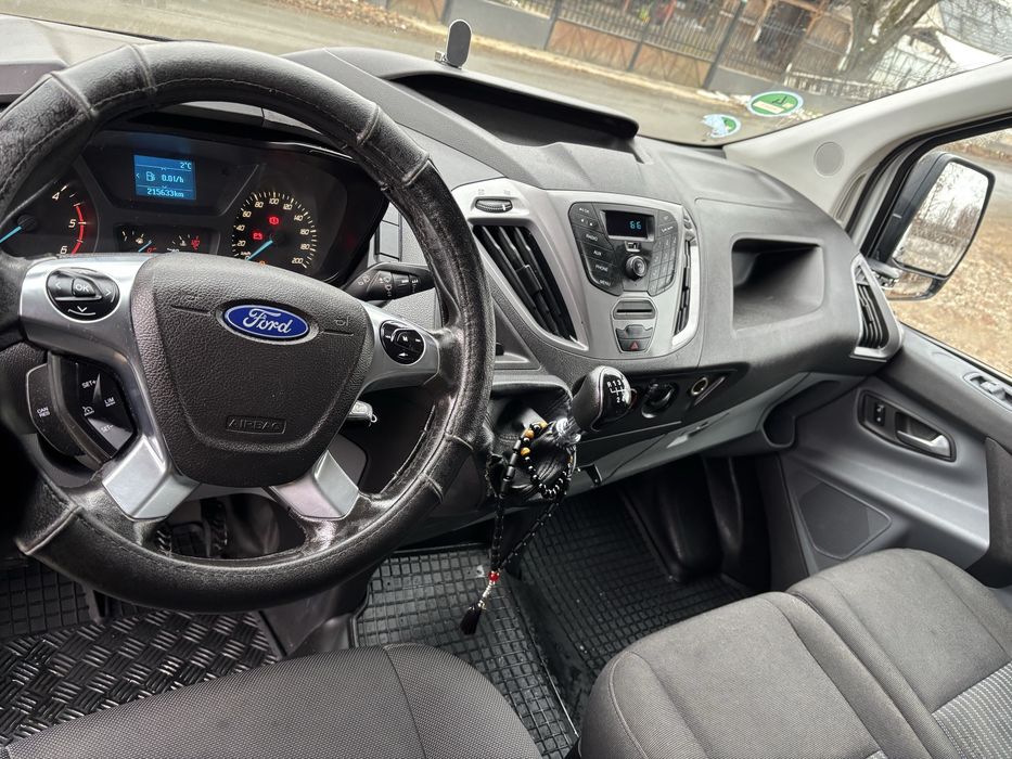 Ford transit custom