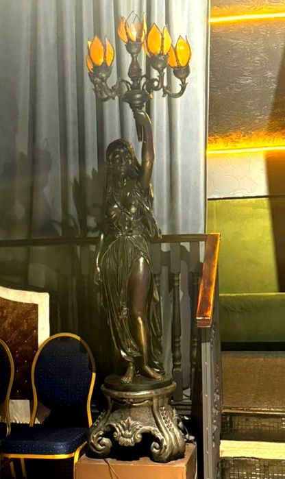 Продам светильник "Дива"