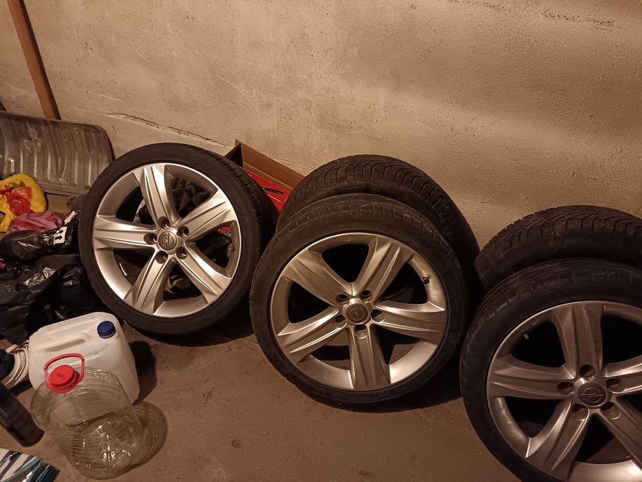 5x110 4 броя R18