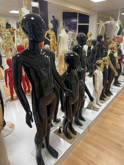 Maneken  original sifat